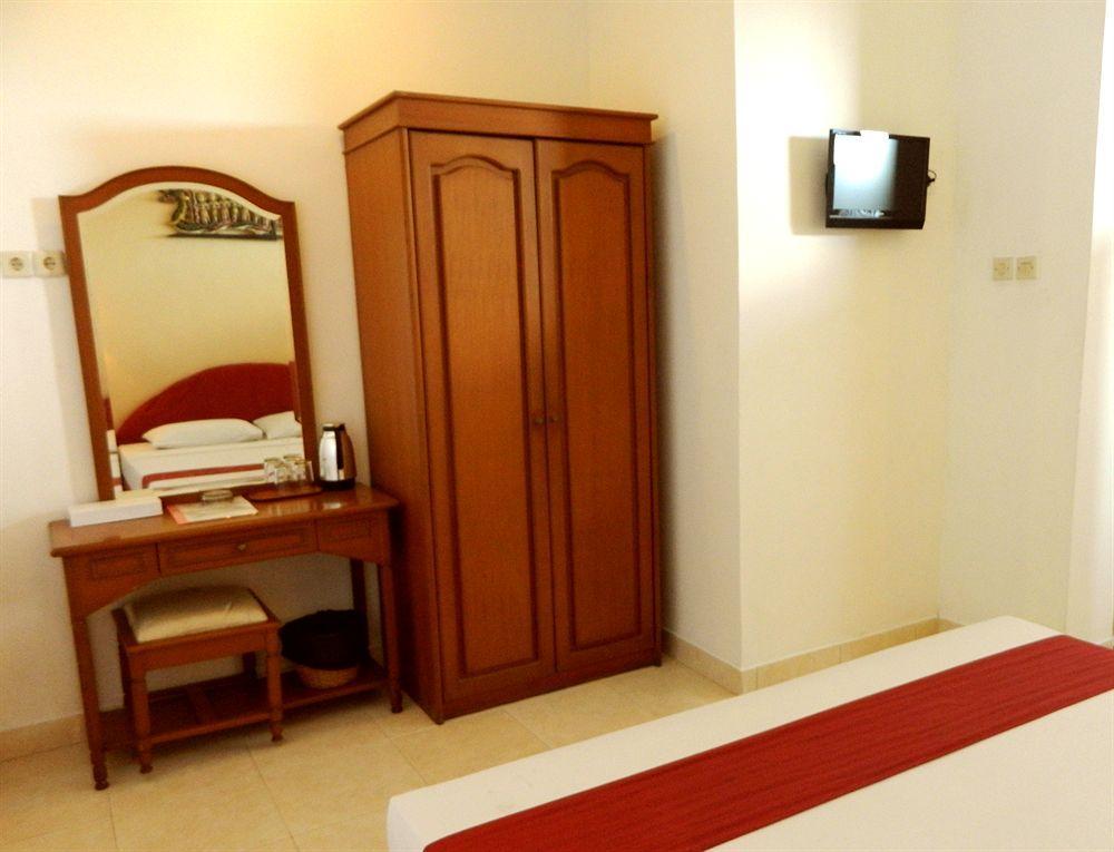 Hotel Ratna Kuta Lombok Εξωτερικό φωτογραφία