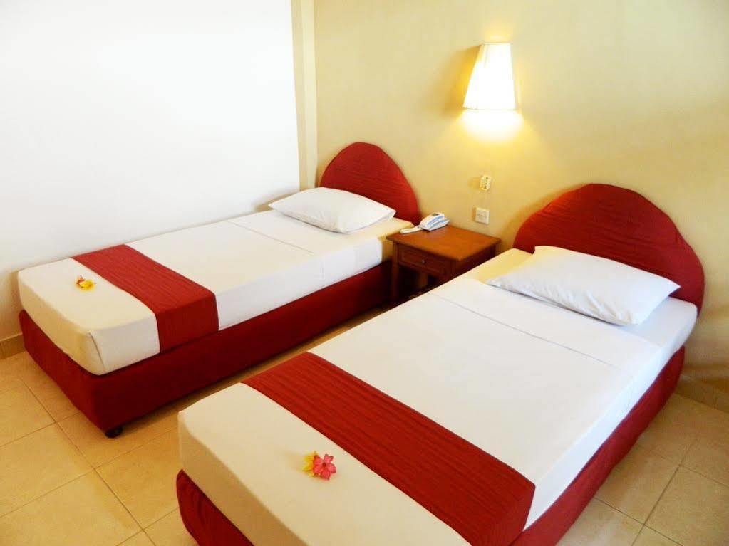 Hotel Ratna Kuta Lombok Εξωτερικό φωτογραφία